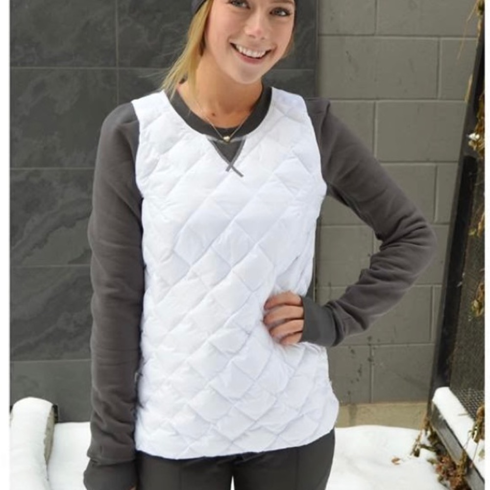 Lululemon fluff off crew